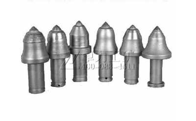 ���M�C���X