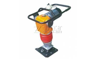 ���溻���C