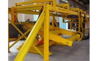 ��ʽݔ�͙CҺ���펧�b��