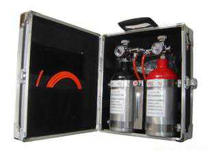 ��˹�������F(xi��n)��У�ʃx